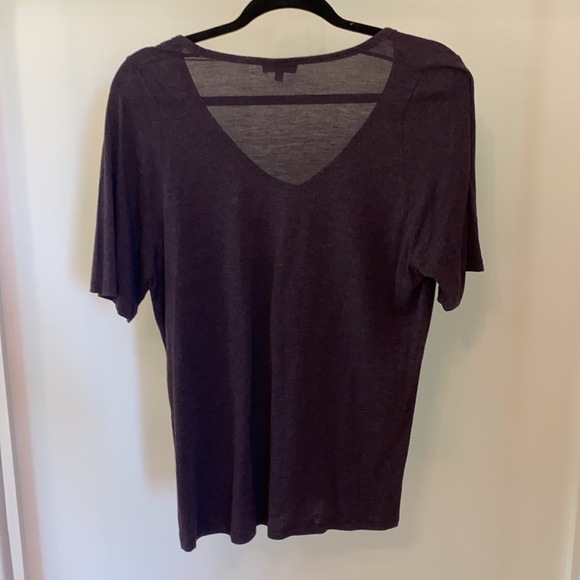 Aritzia Wilfred Free purple t-shirt - Picture 2 of 4